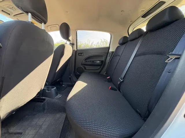 Mitsubishi Space Star view 11