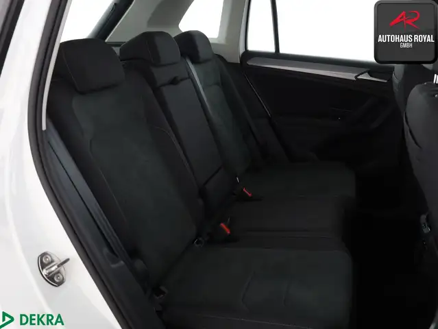Volkswagen Tiguan view 13