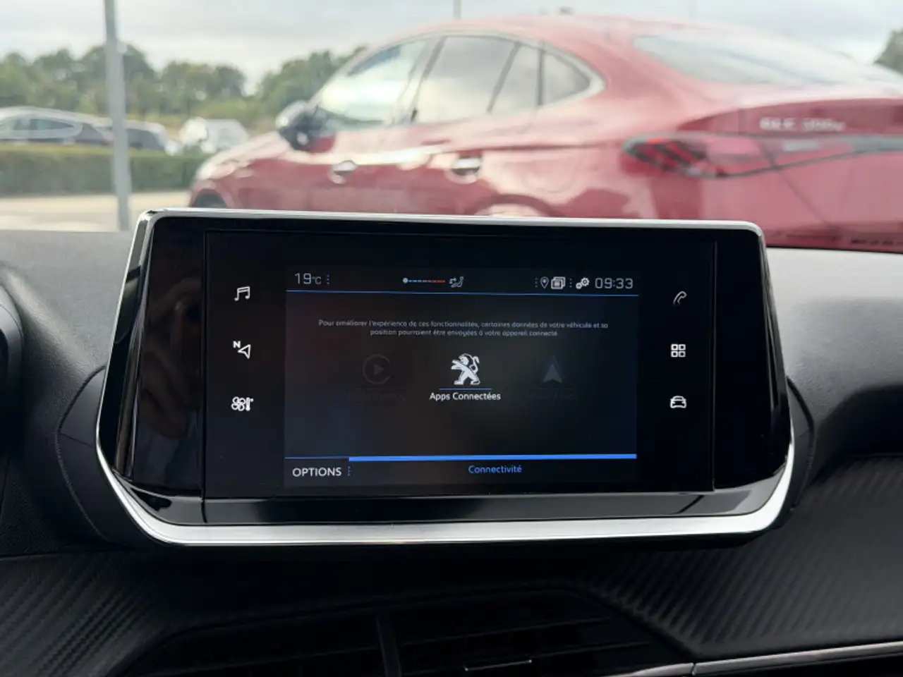Peugeot 208 208 — photo 11