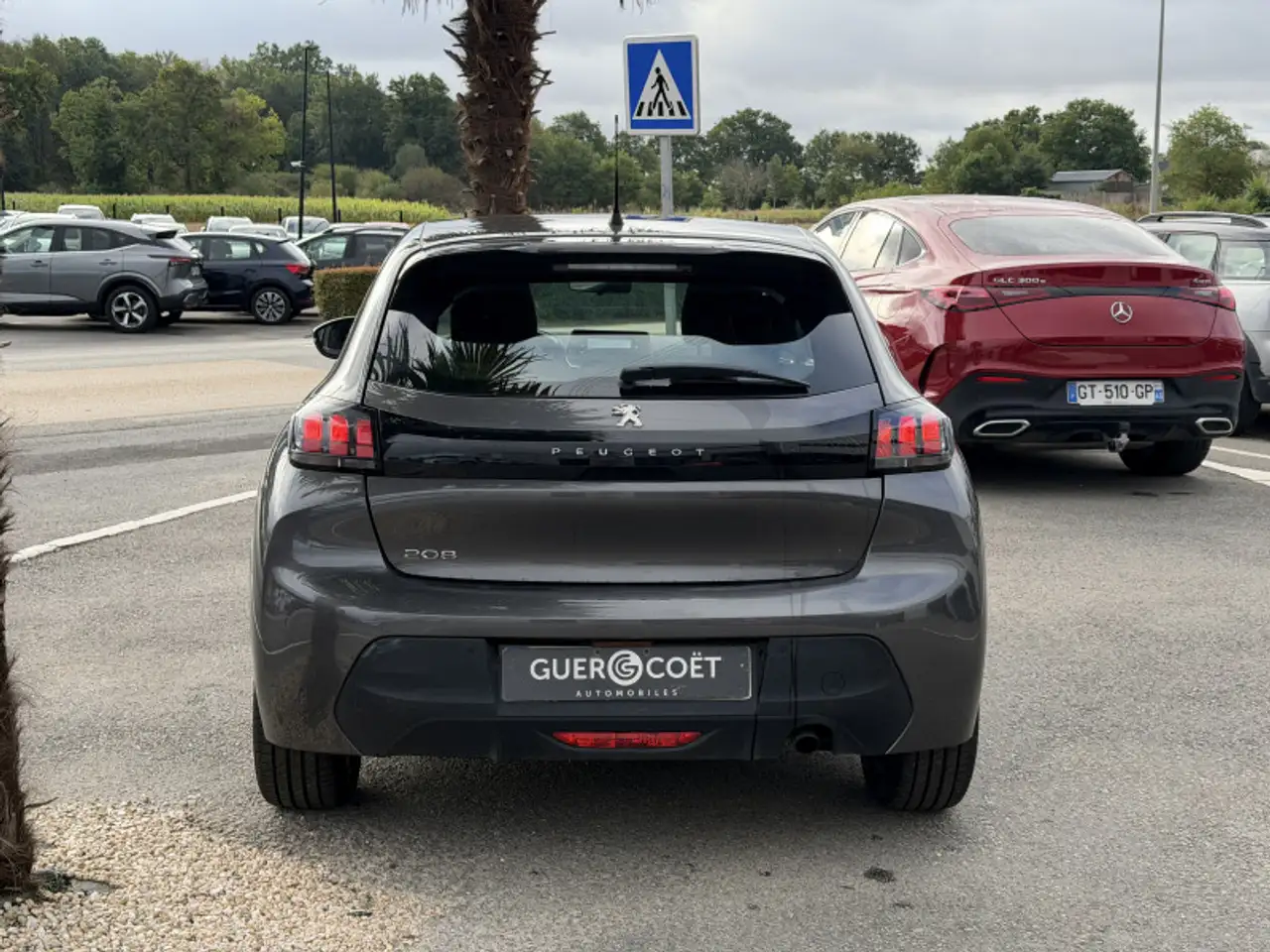 Peugeot 208 208 — photo 4