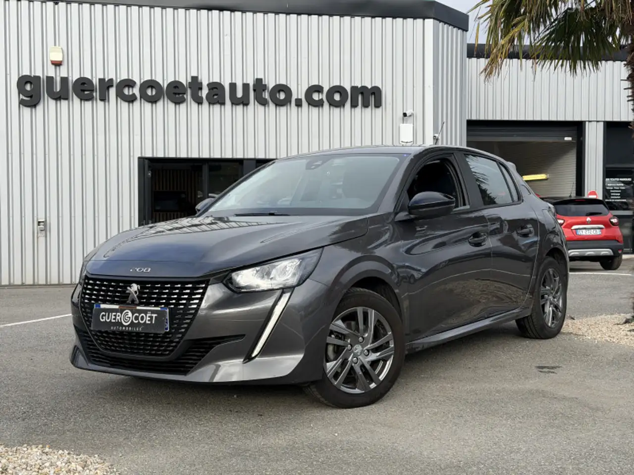 Peugeot 208 208 — photo 2