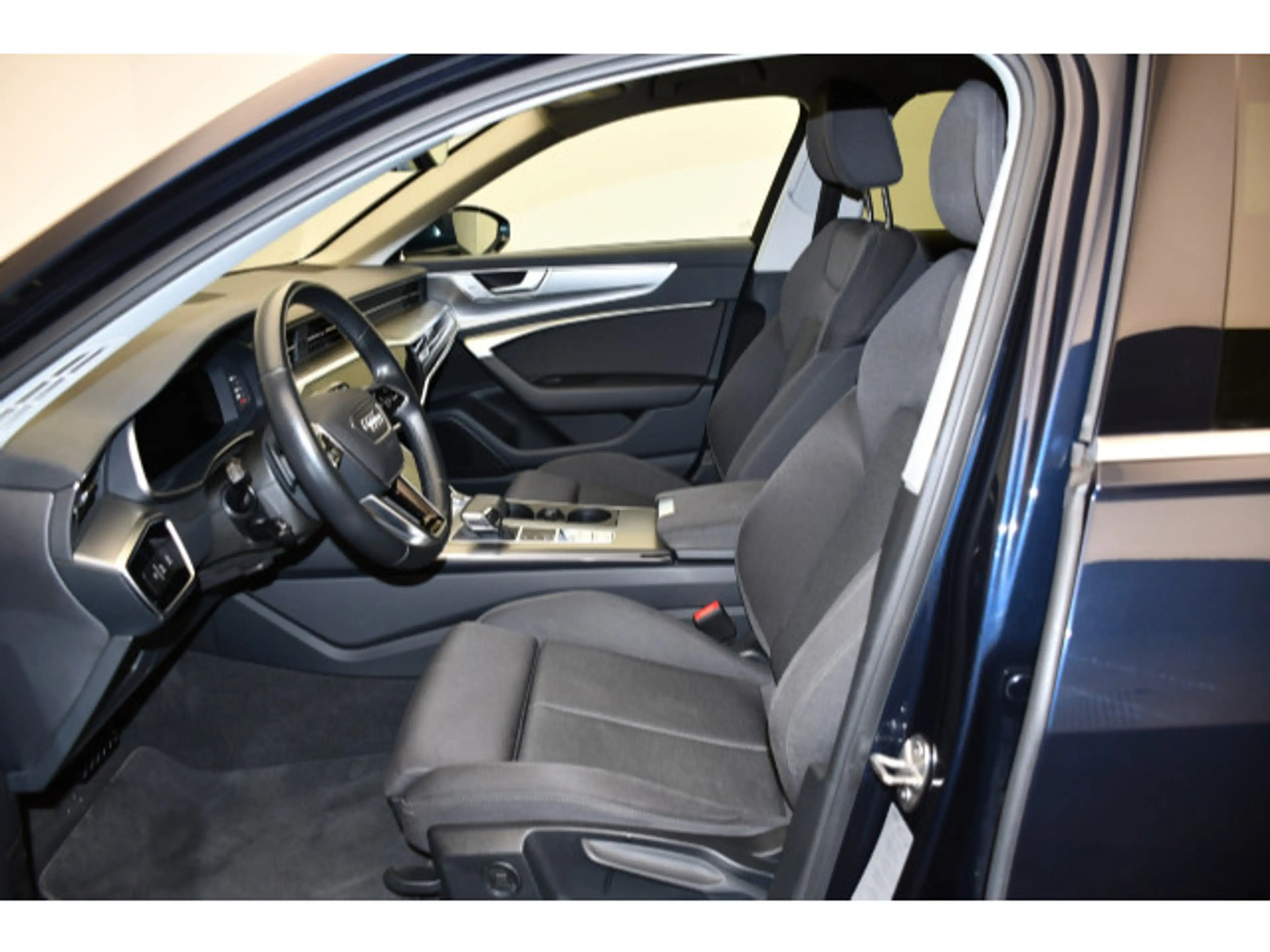 Audi A6 45TFSI S tronic sport AHK/TOUR/KAMERA/N — photo 3