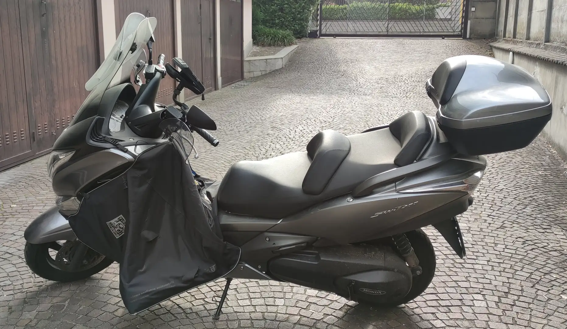 Honda SW-T 400 Argintiu - 2