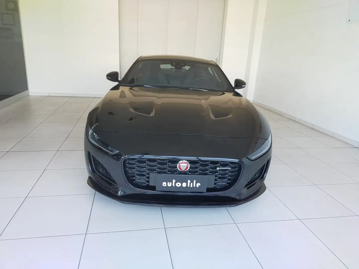 Jaguar F-Type F-Type 2.0 aut. Coupé R-Dynamic Nero - 2