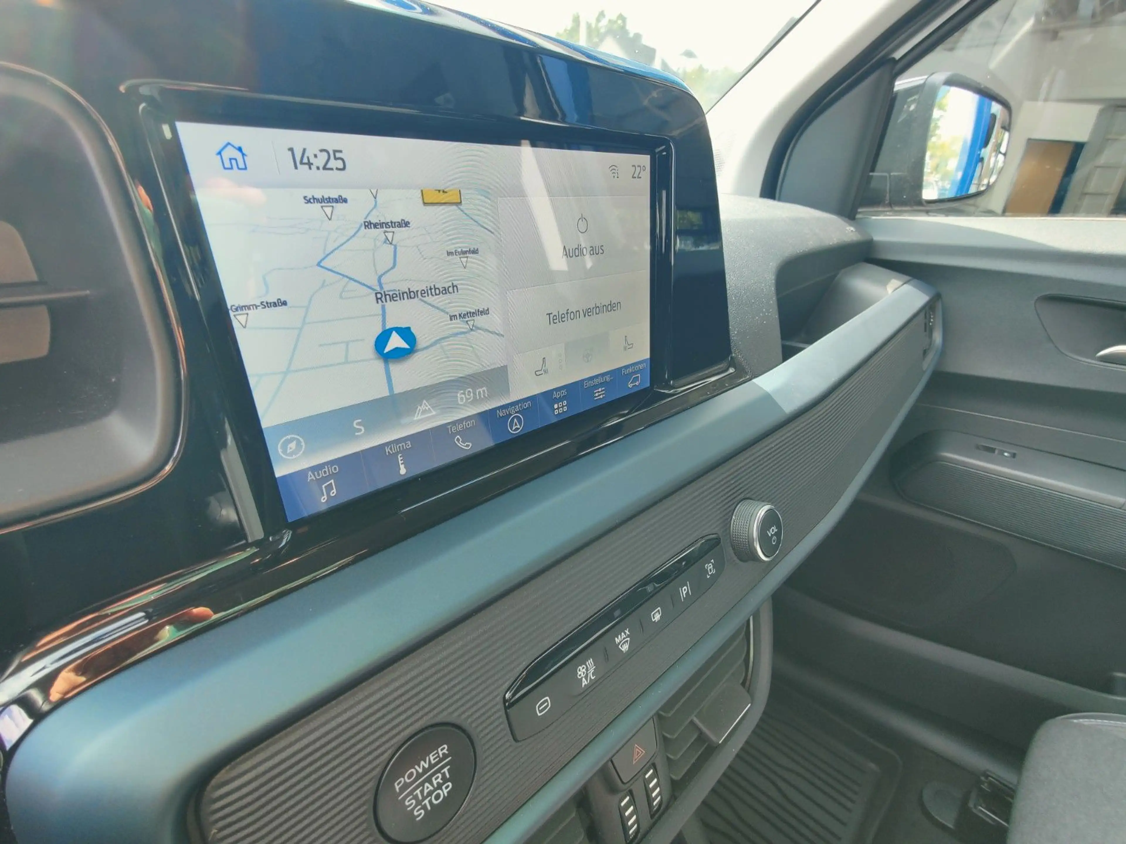 Ford Tourneo Courier Active Automatik — photo 13