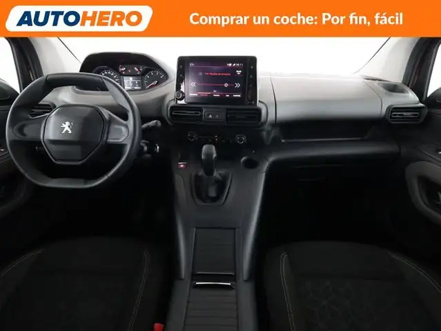 Peugeot Rifter view 13