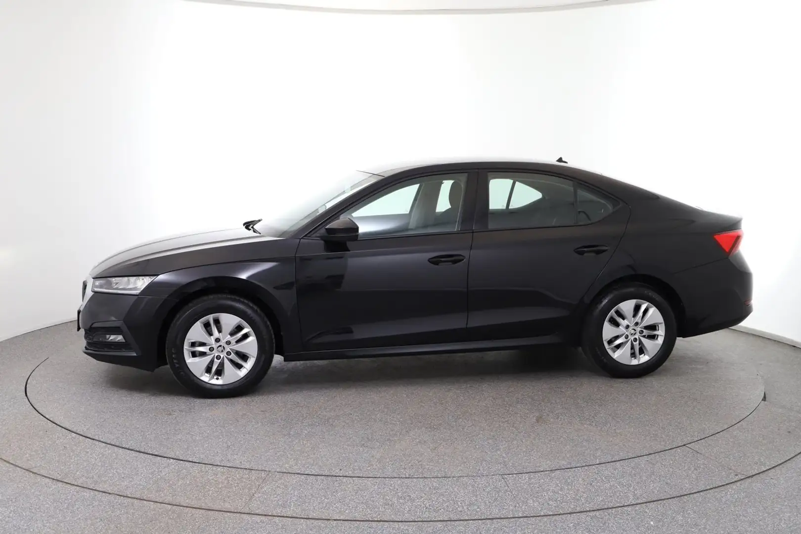 Skoda Octavia Ambition TDI Noir - 2
