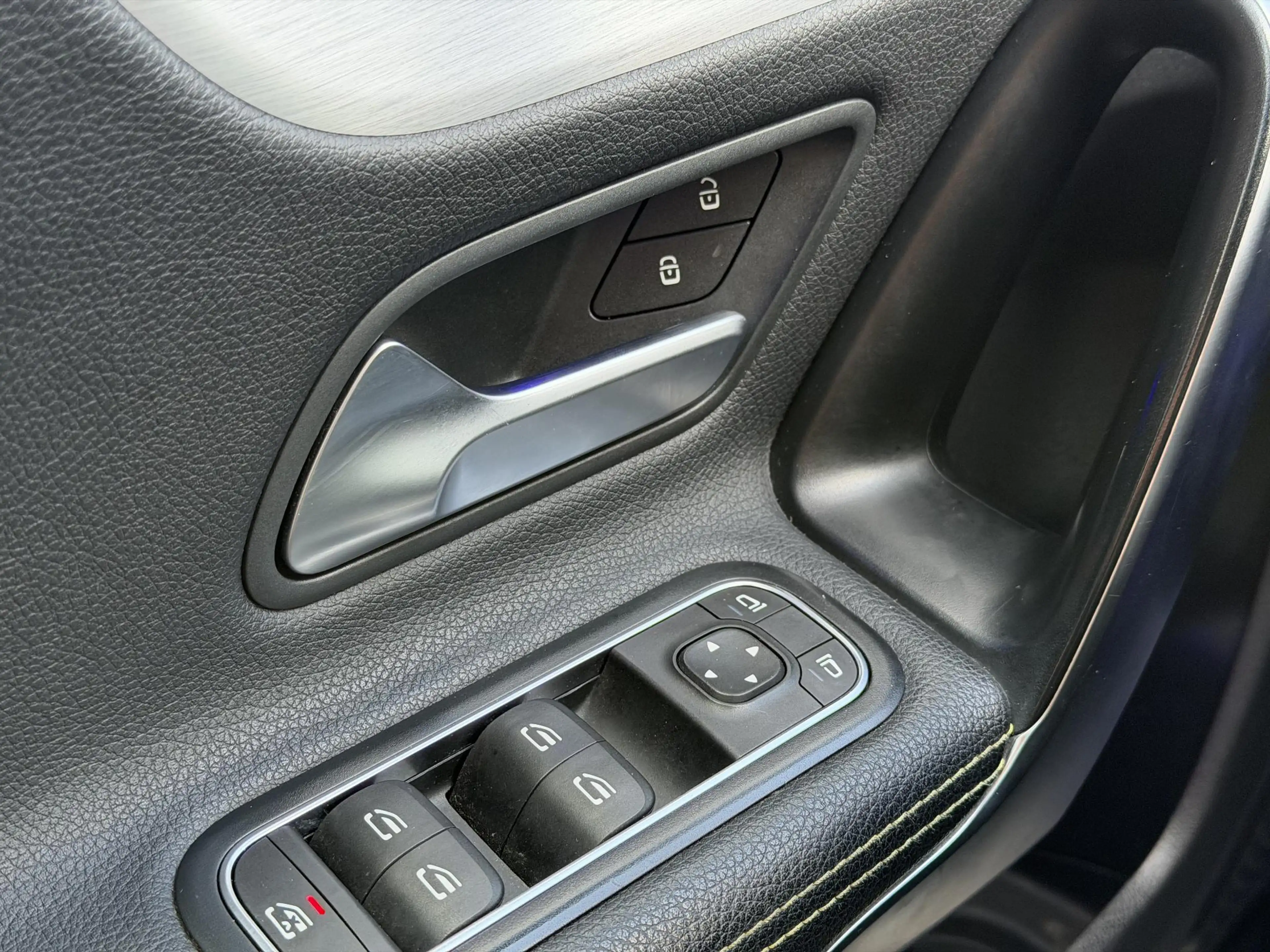 Mercedes-Benz A 200 Launch Edition Premium Plus EDTION ONE AMG | PANOR — photo 19