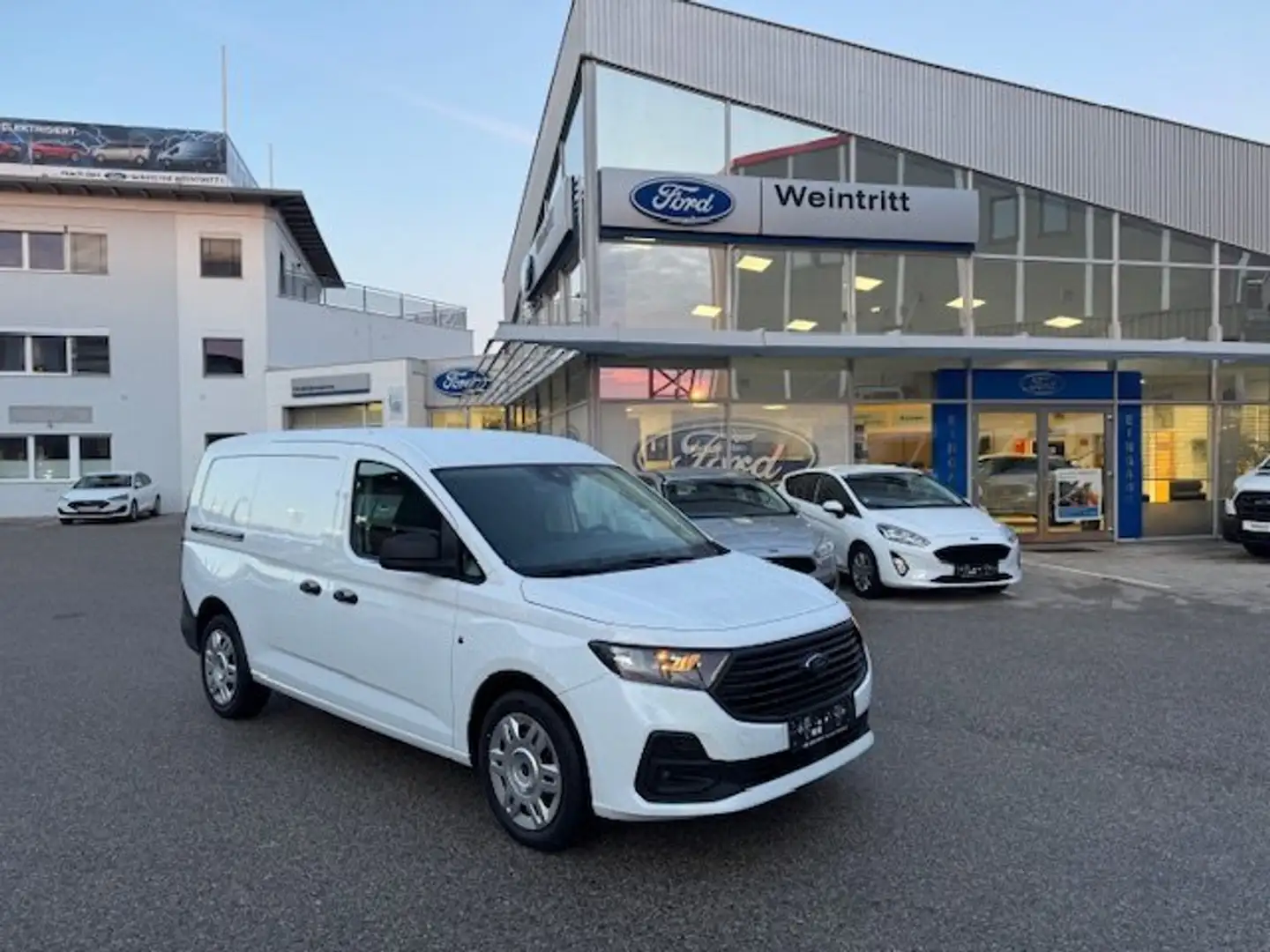 Ford Transit Connect Grand(L2H1) Trend Kasten "PHEV" Weiß - 2
