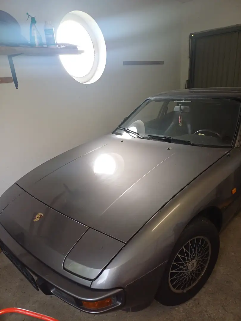 Porsche 924 Porsche 924 ORGINAL 2.hand ganz sauber. Grau - 1
