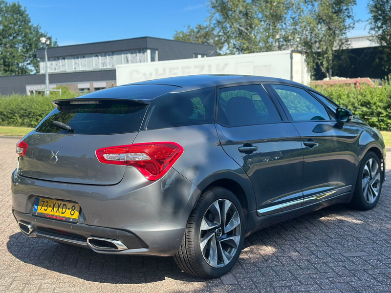 Citroen DS5 1.6 THP So Chic/AUTOMAAT/AIRCO/CRUISE/HALF LEDER/N — photo 5