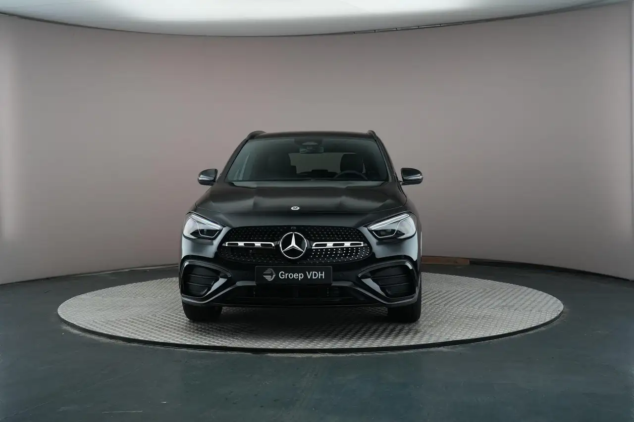 Mercedes-Benz GLA 2026 — фото 9