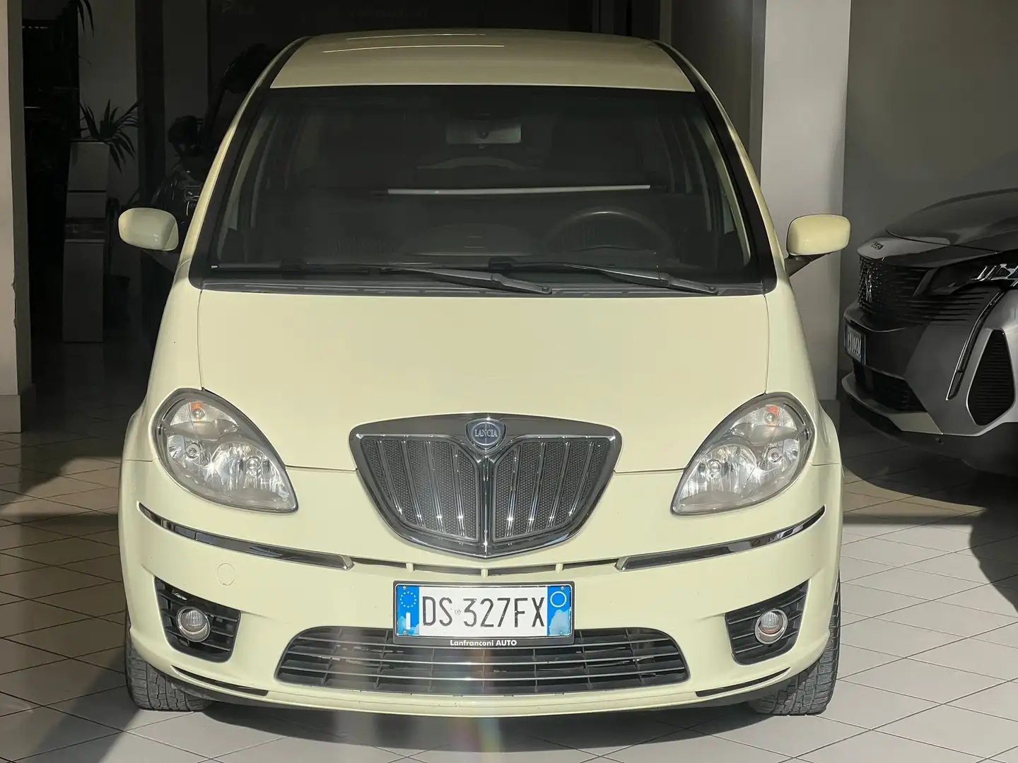 Lancia MUSA 1.4 Platino DFN Beige - 2