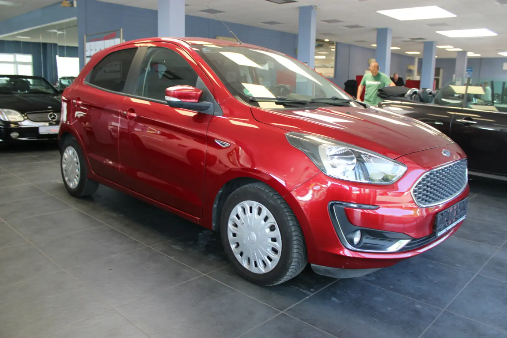 Ford Ka/Ka+ Ka+ 1.2 S&S Active - Klima - SHZ - Rot - 1