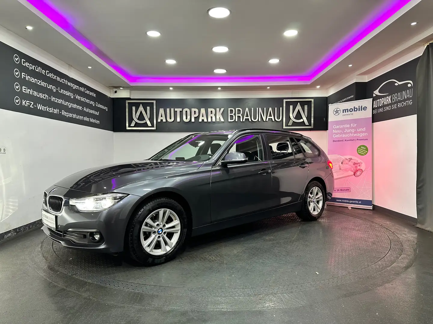 BMW 318 d Touring Advantage Aut. *NAVI*LED* Grau - 2
