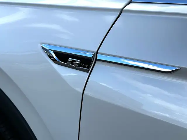 Volkswagen Tiguan view 30