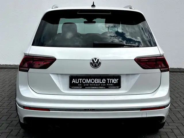 Volkswagen Tiguan view 6