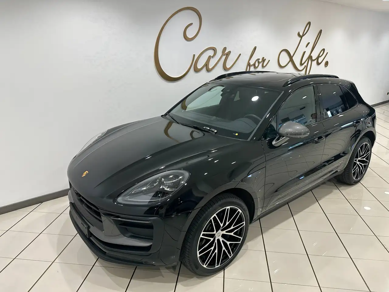Porsche Macan III 2.0 T 265 CV PDK IVA ESPOSTA — photo 1 of 23