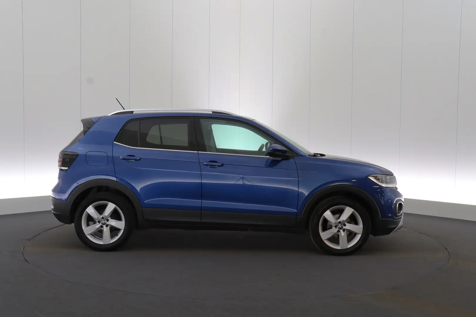 Volkswagen T-Cross 1.6 TDi Style DSG Urban Premium LED GPS PDC CAM Ca Blau - 2