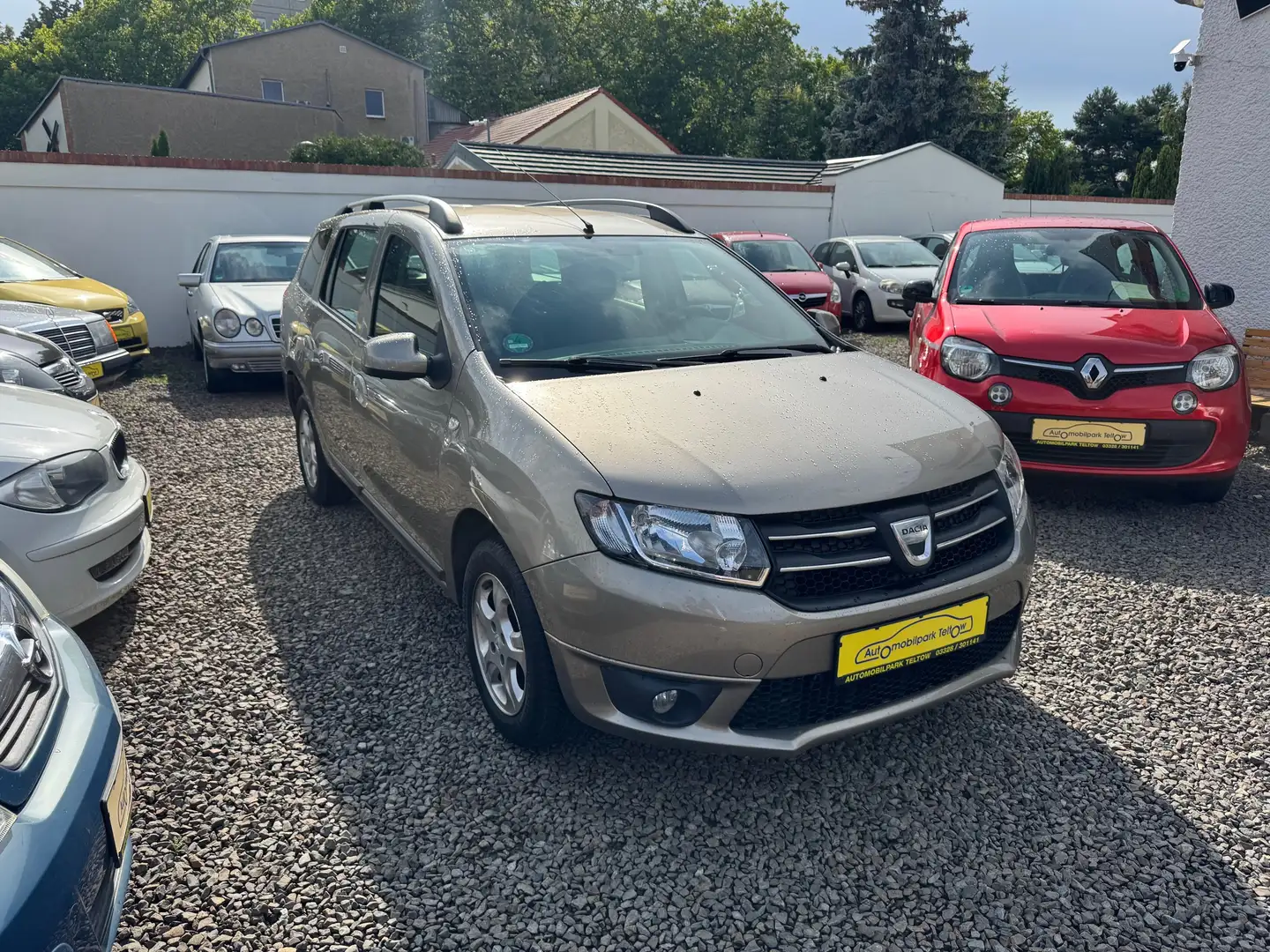 Dacia Logan Kombi *PDC, Navi, Tempomat* Grey - 2