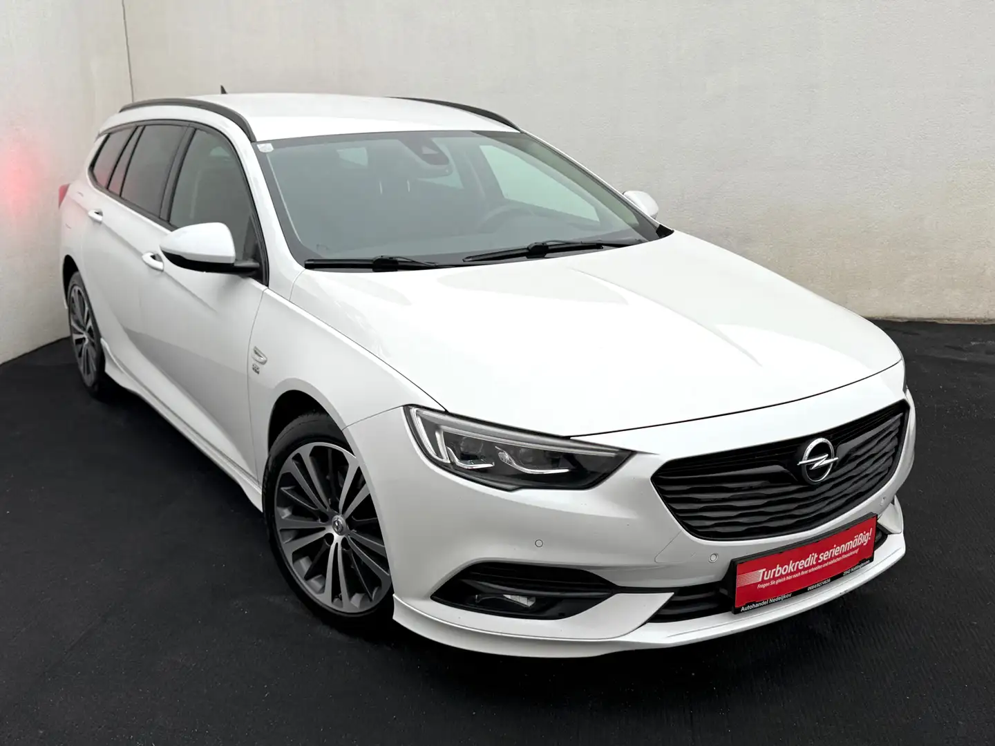 Opel Insignia ST OPC 2.0 CDTI //1.BESITZ// Weiß - 1