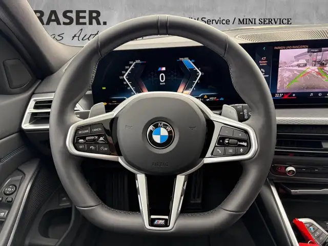BMW 3 Series view 11