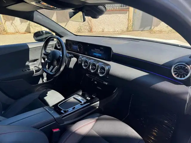 Mercedes-Benz A-Class view 11