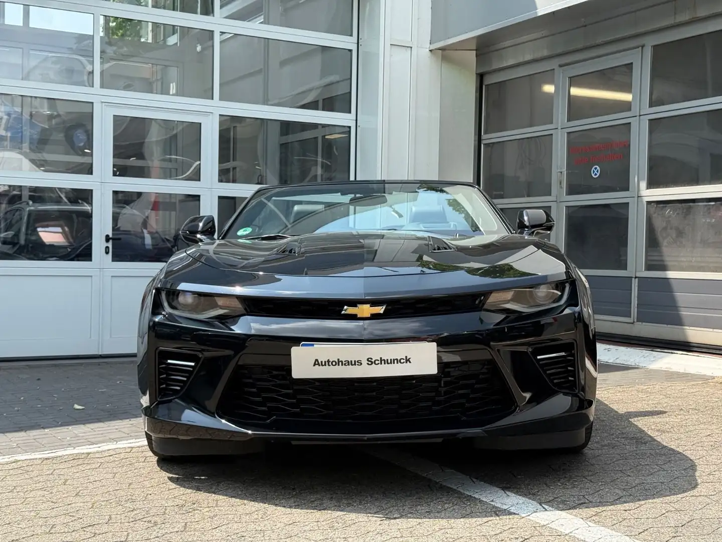 Chevrolet Camaro Cabrio 6.2 V8 KLAPPE/LEDER/SITZKLIMA/CAM Schwarz - 2