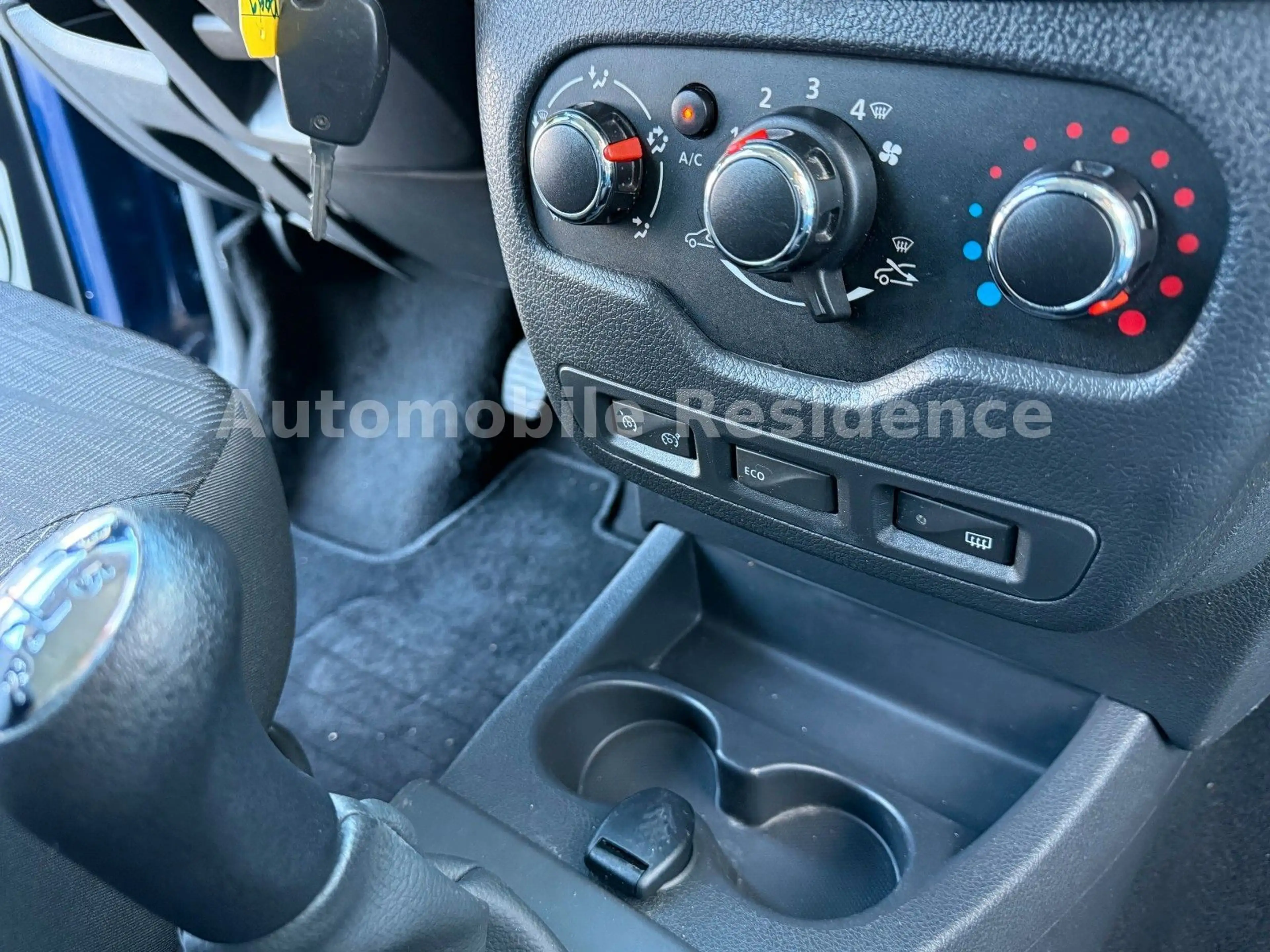 Dacia Lodgy Laureate 1.6*TEMP*KLIMA*AHK*PDC*1HD*TOP*E6 — photo 15