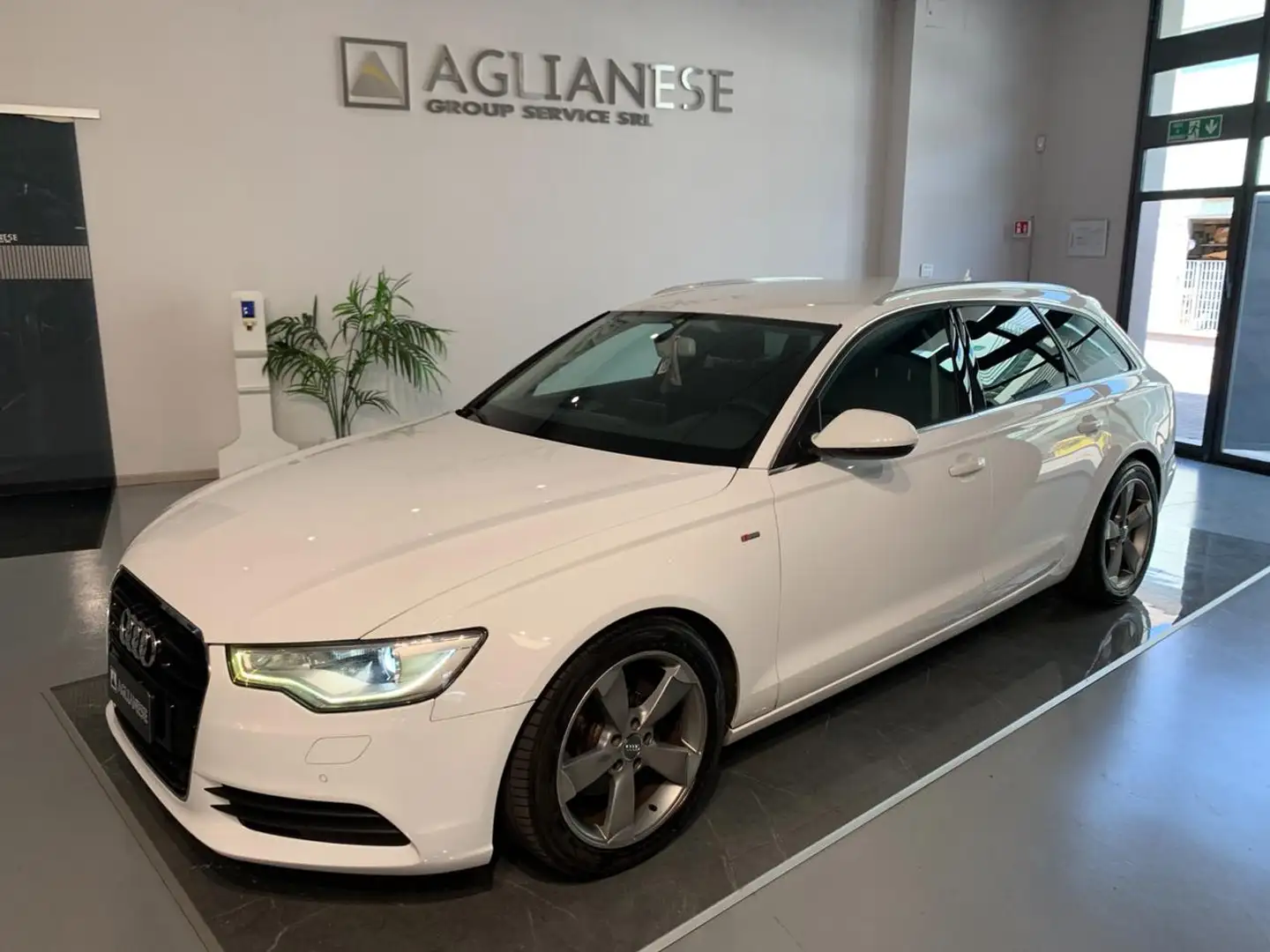 Audi A6 Avant 2.0 TDI 177 CV multitronic Business plus Bianco - 1