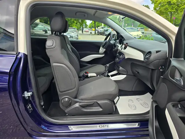 Opel Adam view 8