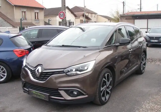 Renault Grand Scenic IV 1.5 DCI 110 ENERGY BUSINESS INTENS EDC 7 PL