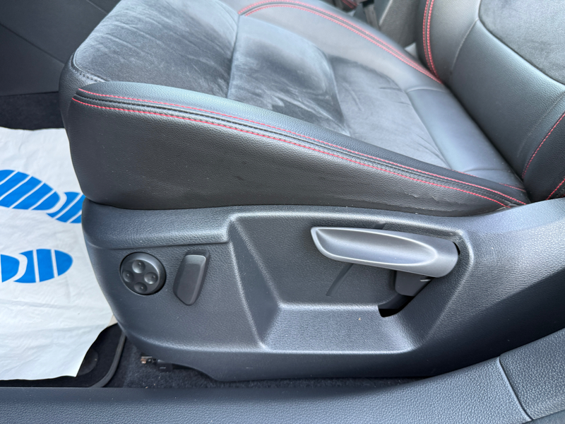 SEAT Alhambra FR-Line — photo 12