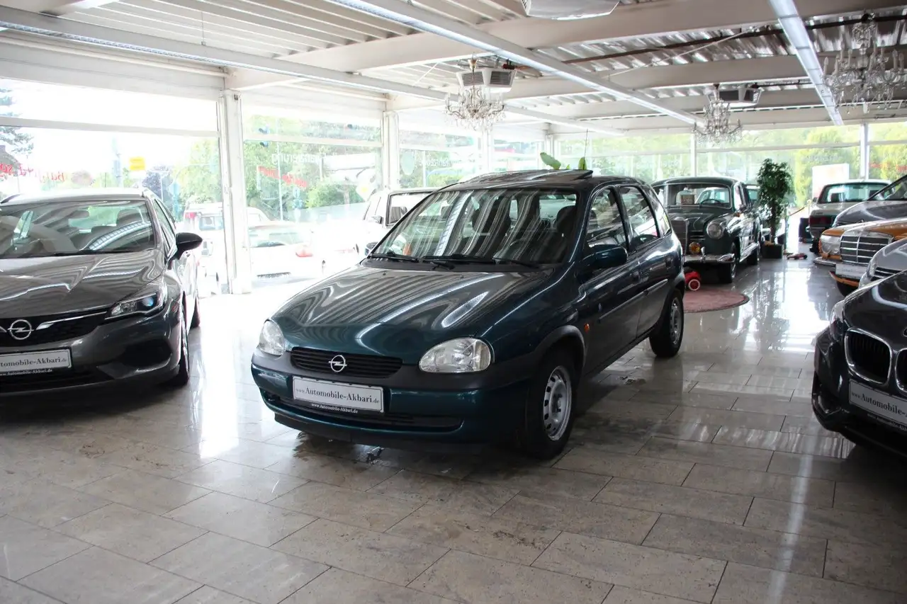 Opel Corsa B 1.2 16V CITY *Schiebedach*, foto 4