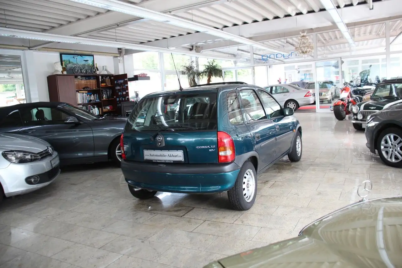 Opel Corsa B 1.2 16V CITY *Schiebedach*, foto 5