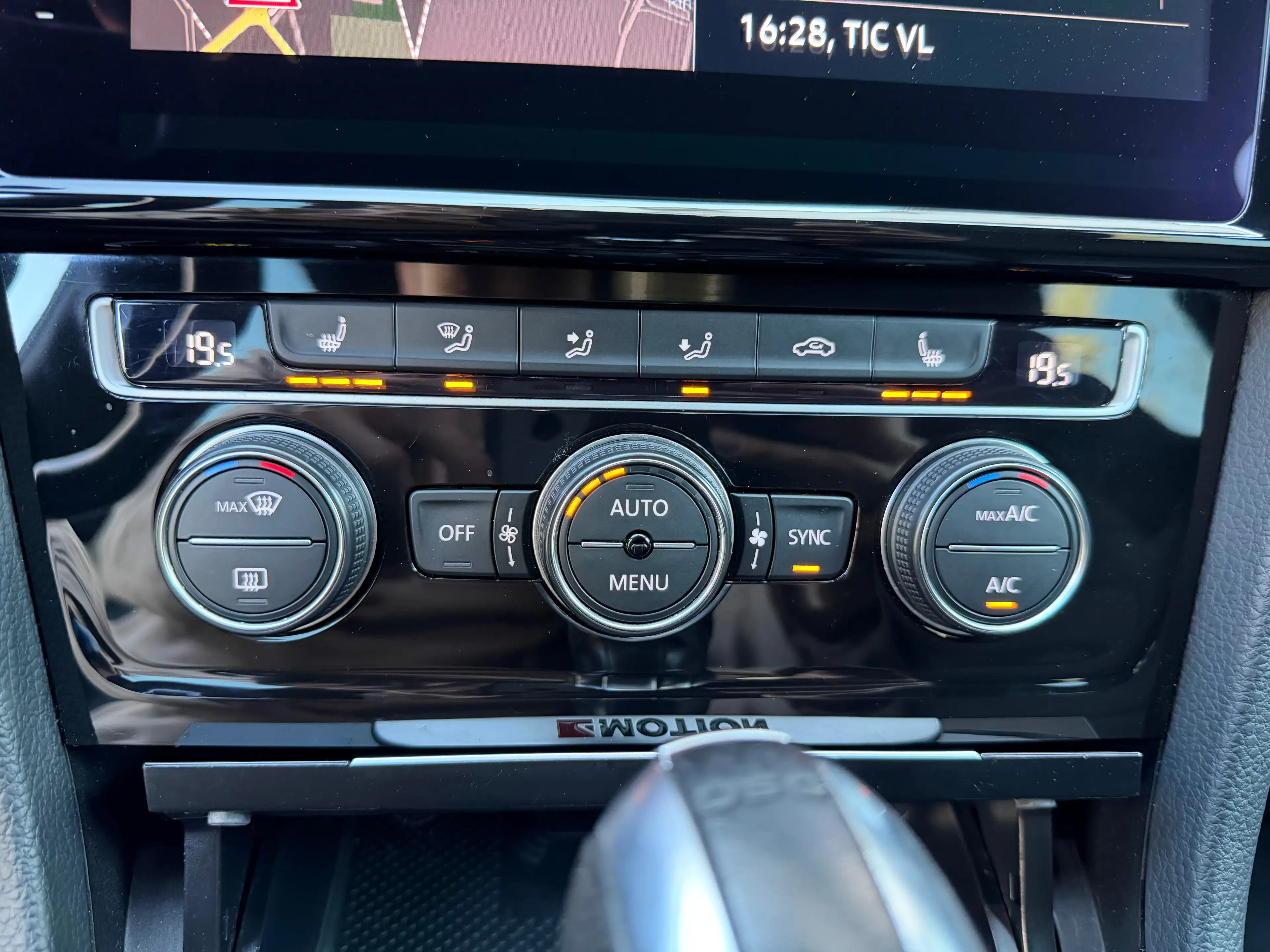 Volkswagen Golf R 7.5 R * FACELIFT *ETAT SHOWROOM* CARPLAY* DYNAUDIO — photo 12