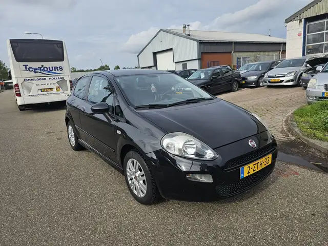 Fiat Punto Evo view 2