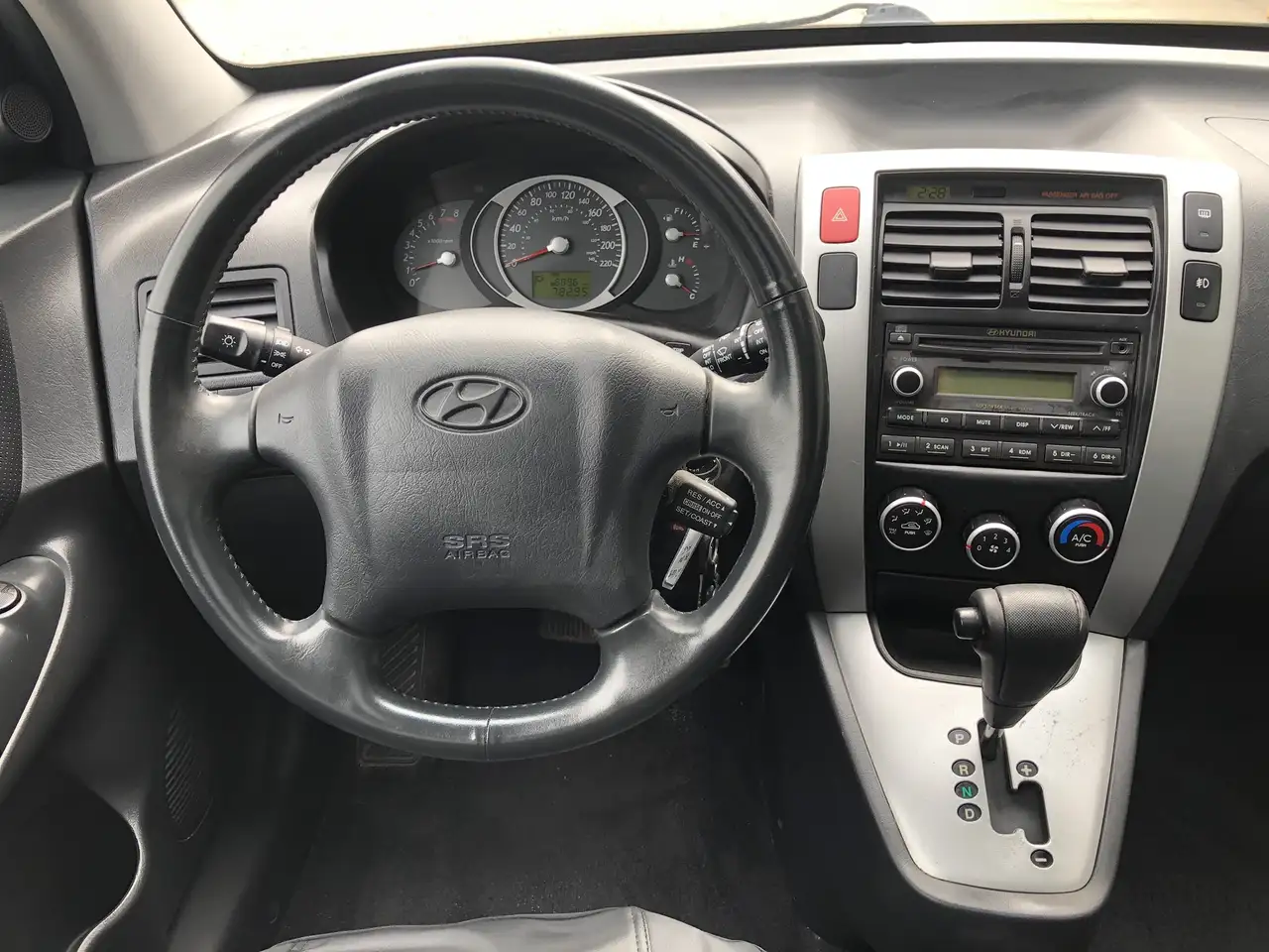 Hyundai TUCSON снимка Hyundai TUCSON