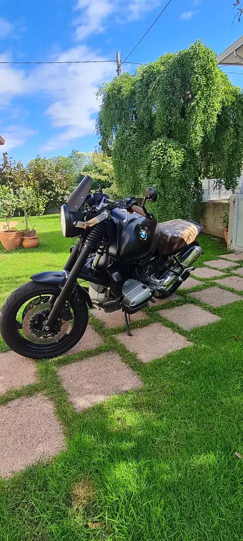 BMW R 1100 R trasformata Cafe Racer Negru - 1