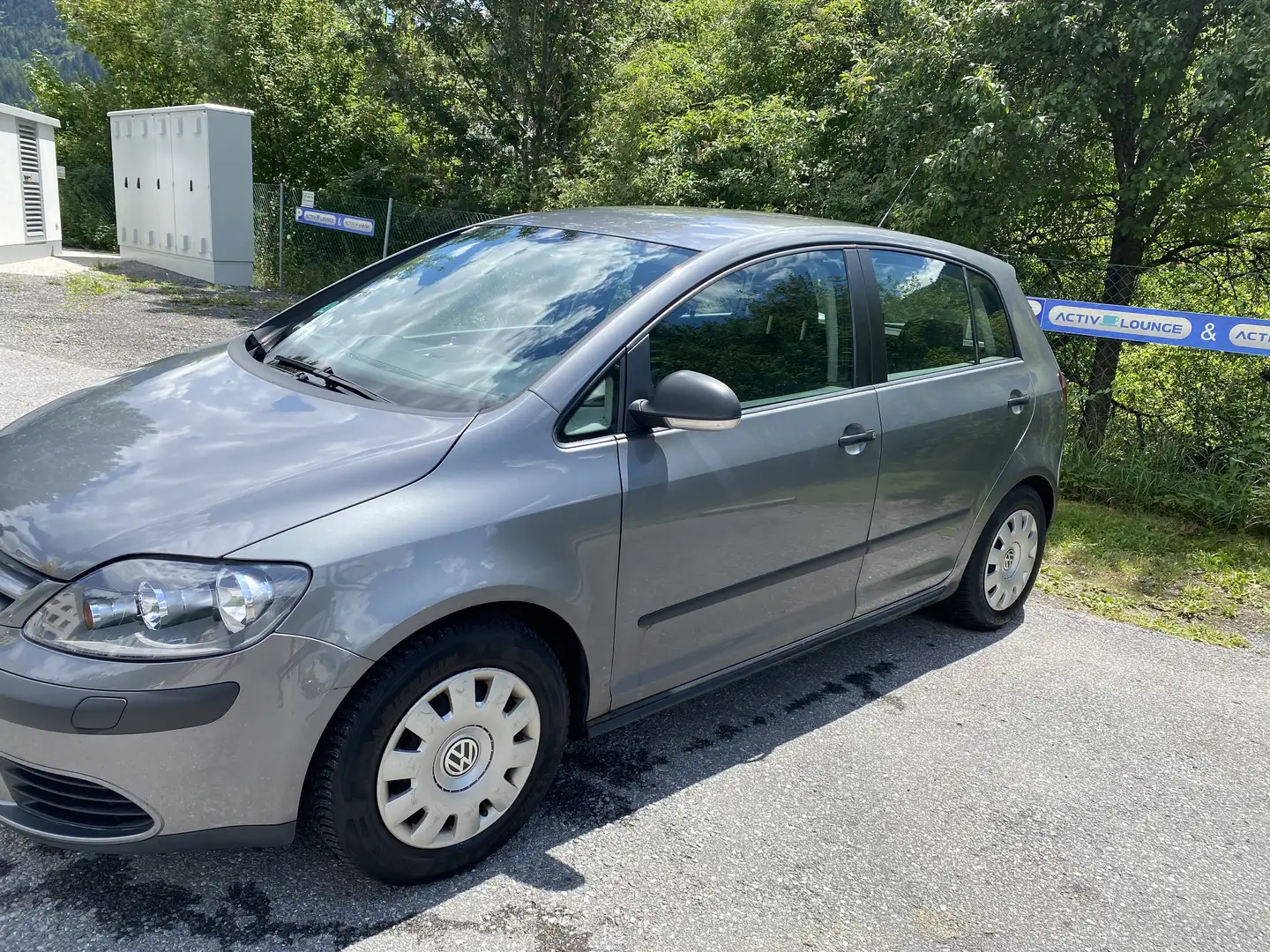Volkswagen Golf Plus Golf Plus Comfortline 1,9 TDI Comfortline Grau - 2