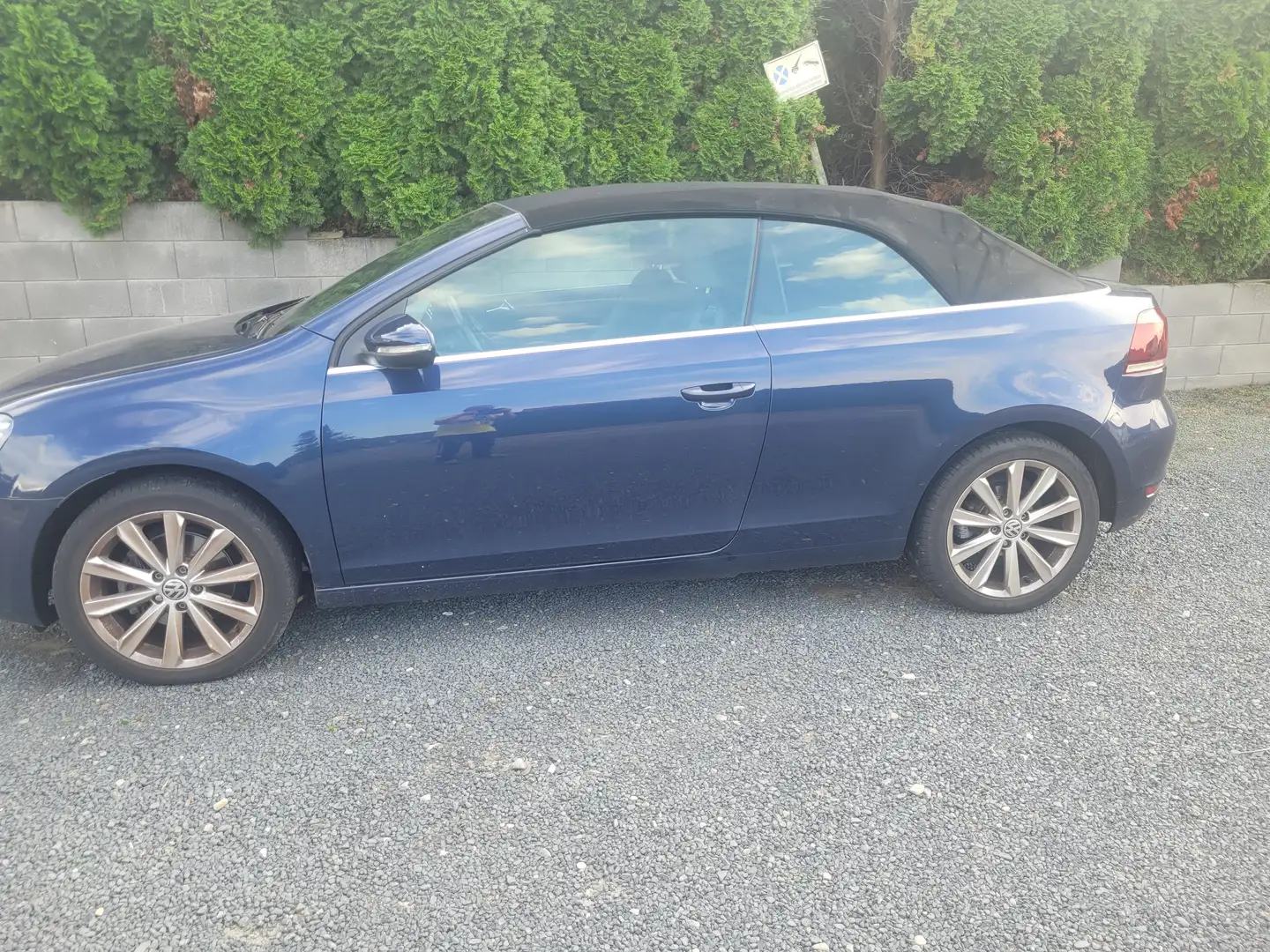 Volkswagen Golf Cabriolet Golf Cabrio 1.2 TSI Blau - 1