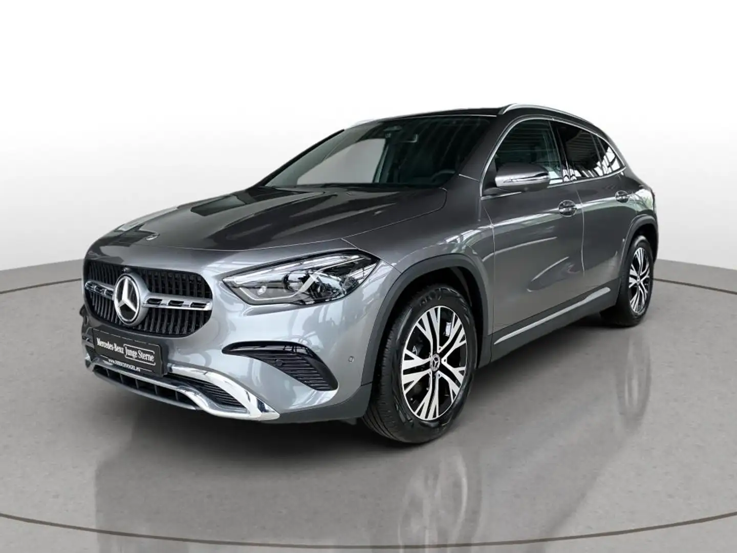 Mercedes-Benz GLA 180 Progressive Line+AHK+DISTR+KEYLESS+360°K Grau - 2