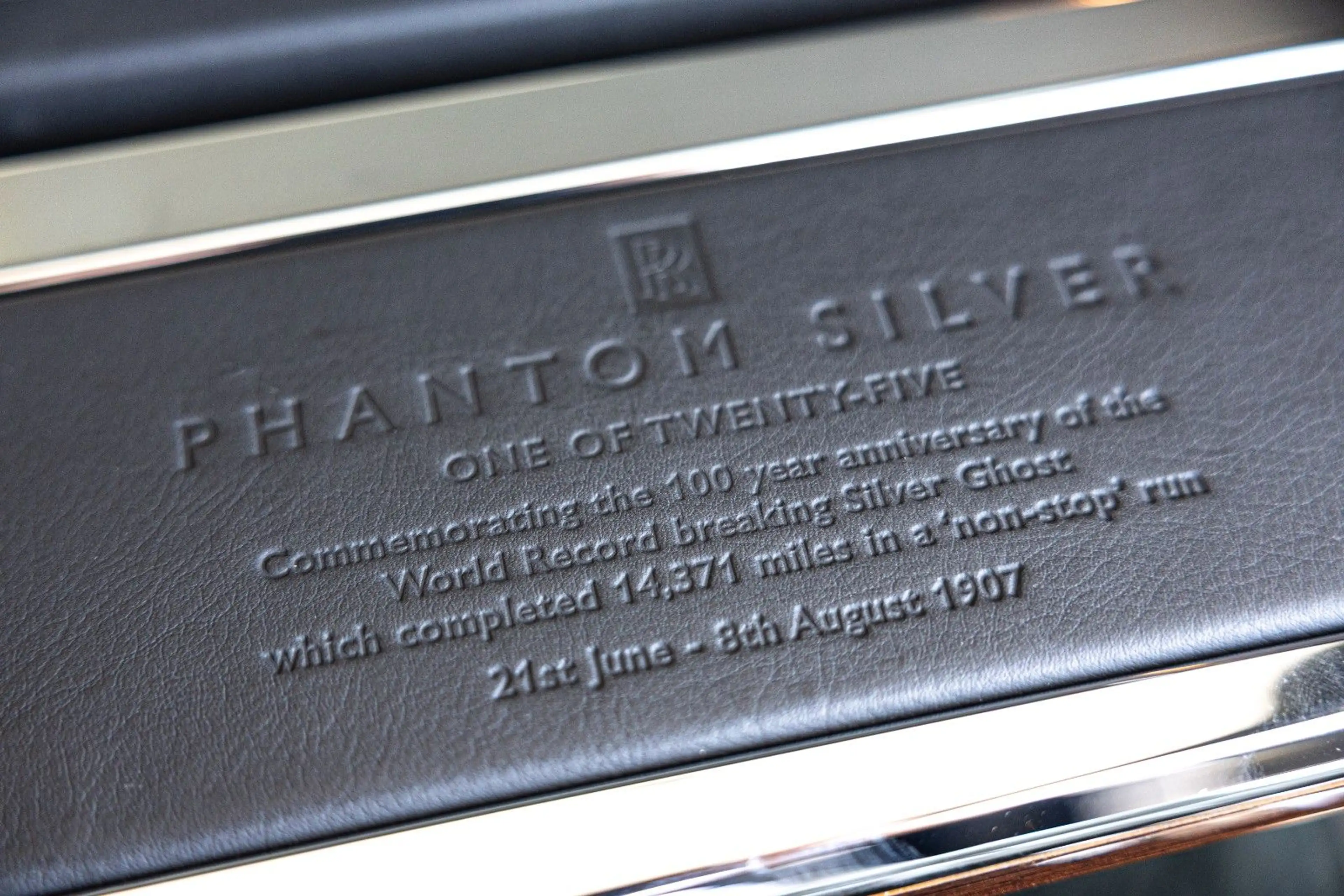 Rolls-Royce Phantom Ghost 1/25 Limited Edition — photo 14
