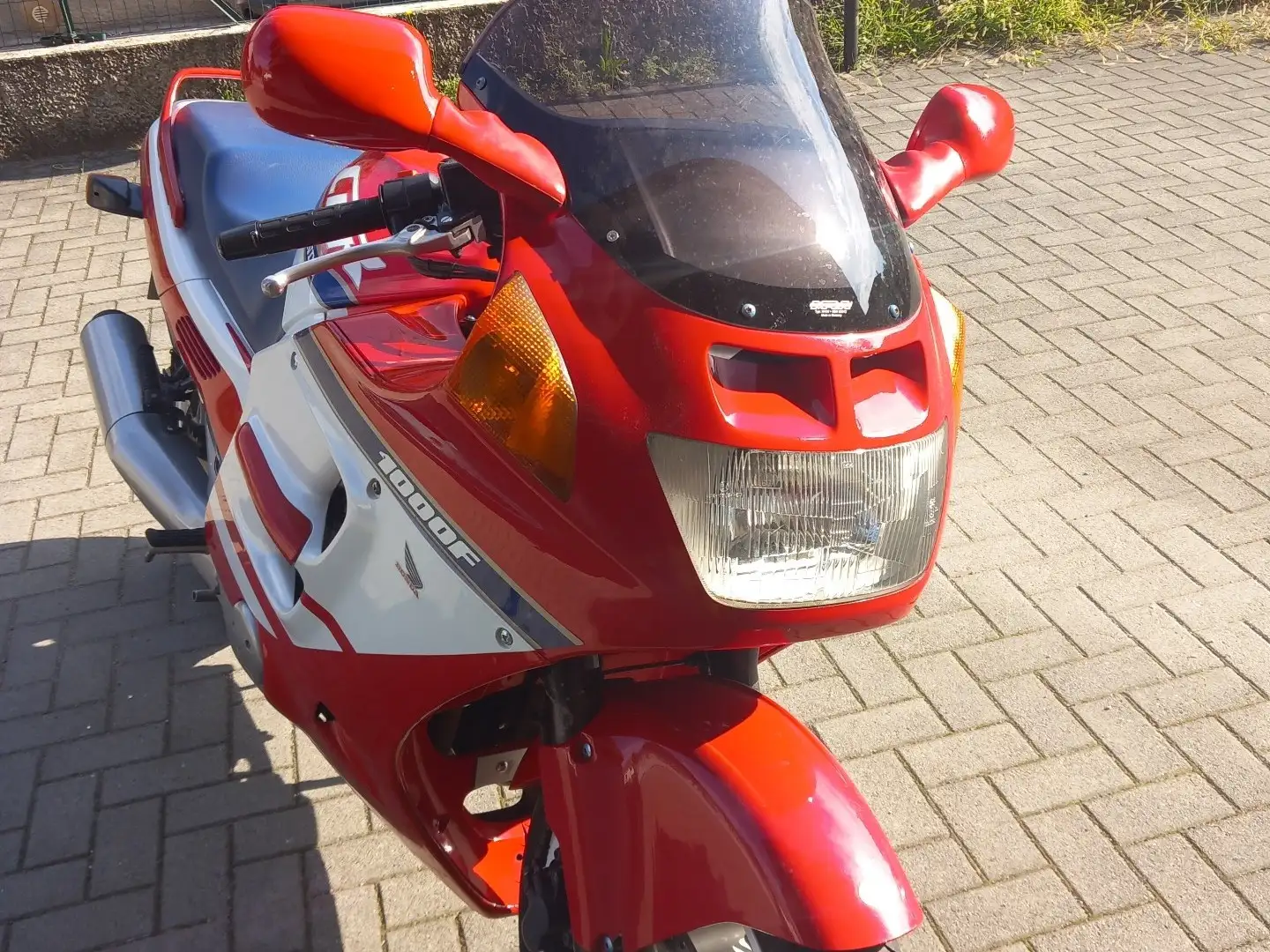 Honda CBR 1000 super sport Rosso - 1