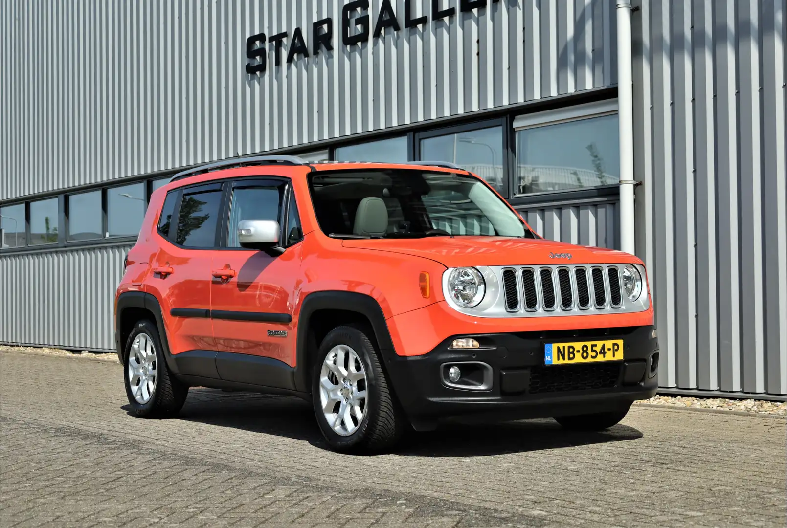 Jeep Renegade 1.4 MultiAir Limited Oranje - 1
