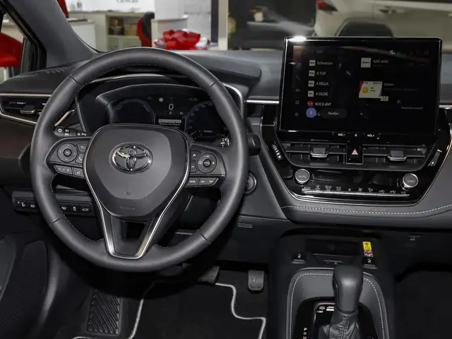 Toyota Corolla view 9