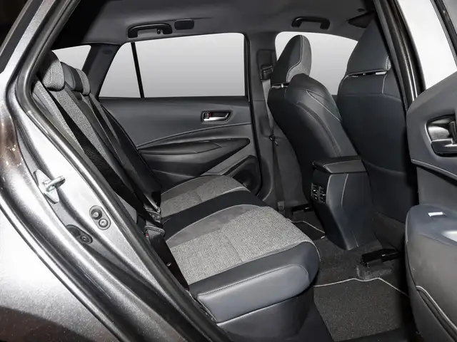 Toyota Corolla view 7