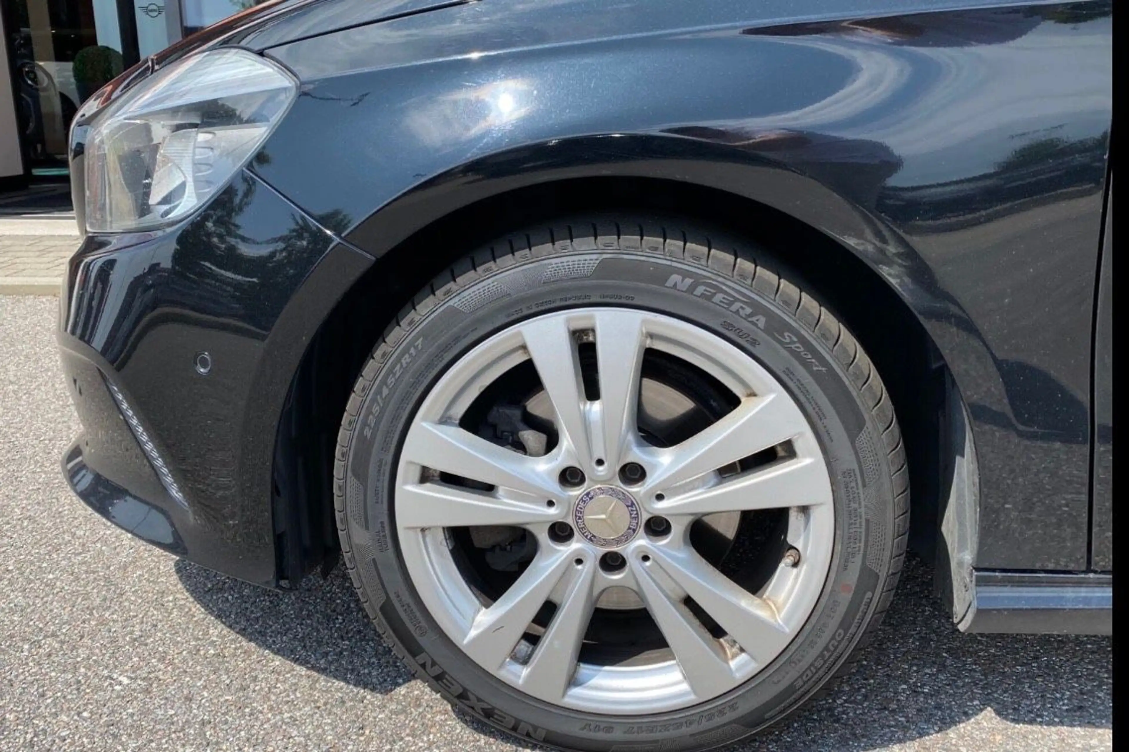 Mercedes-Benz A 180 *Automatik*Distronic*Navi*SHZ*AHK*Garantie — photo 6