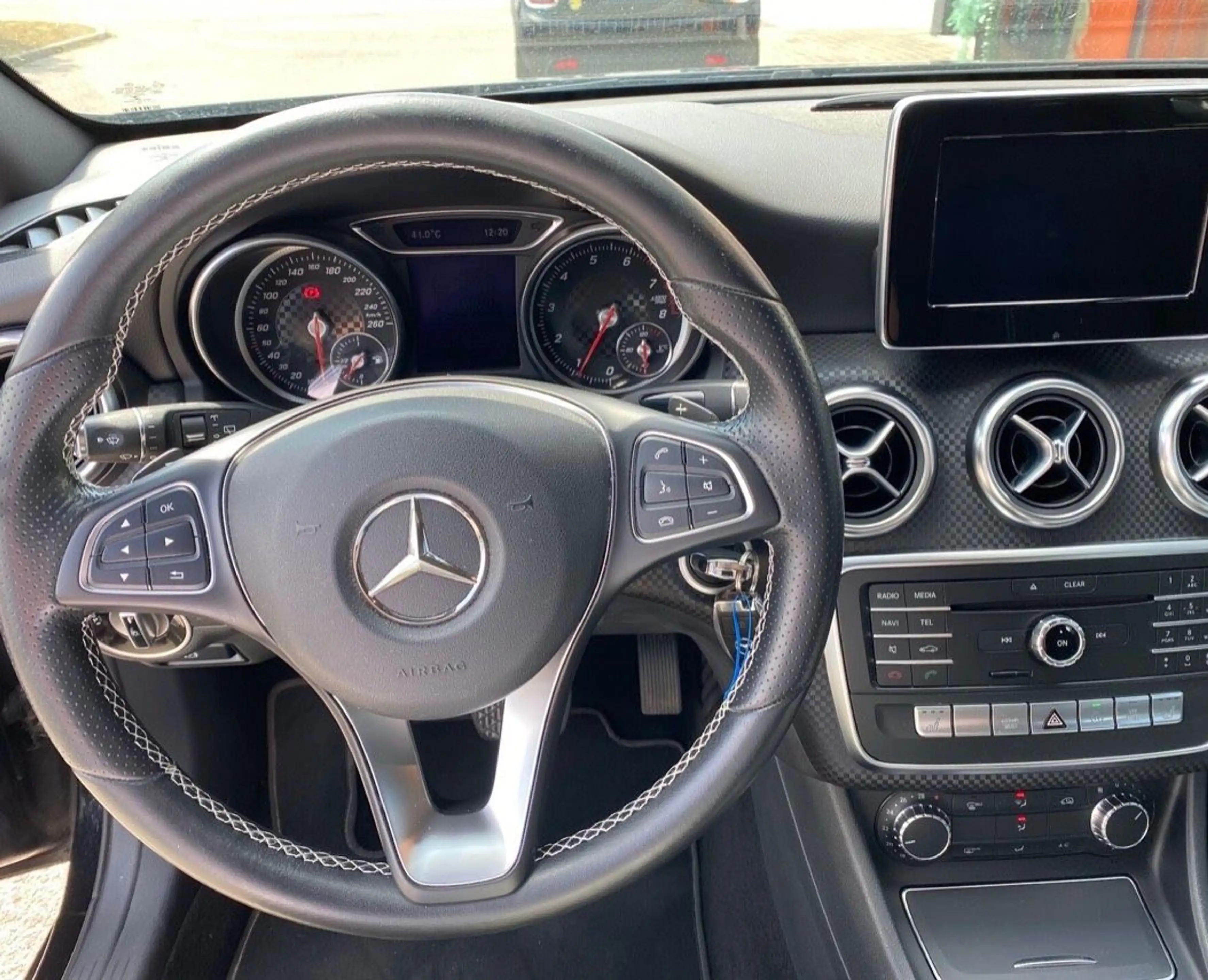 Mercedes-Benz A 180 *Automatik*Distronic*Navi*SHZ*AHK*Garantie — photo 10