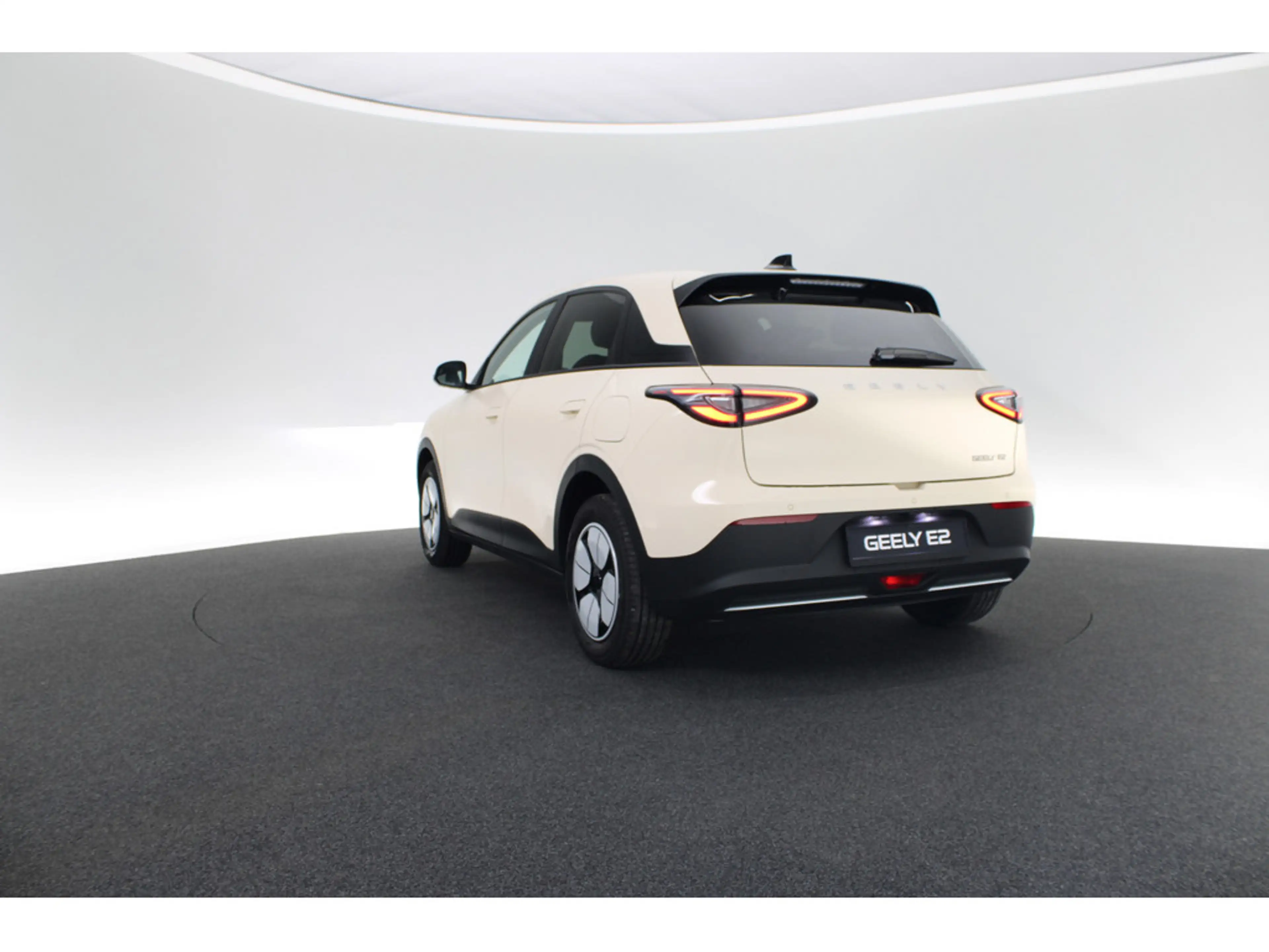 Geely — photo 3